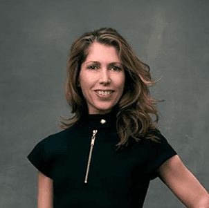 Portrait of Leanne Benjamin AM OBE